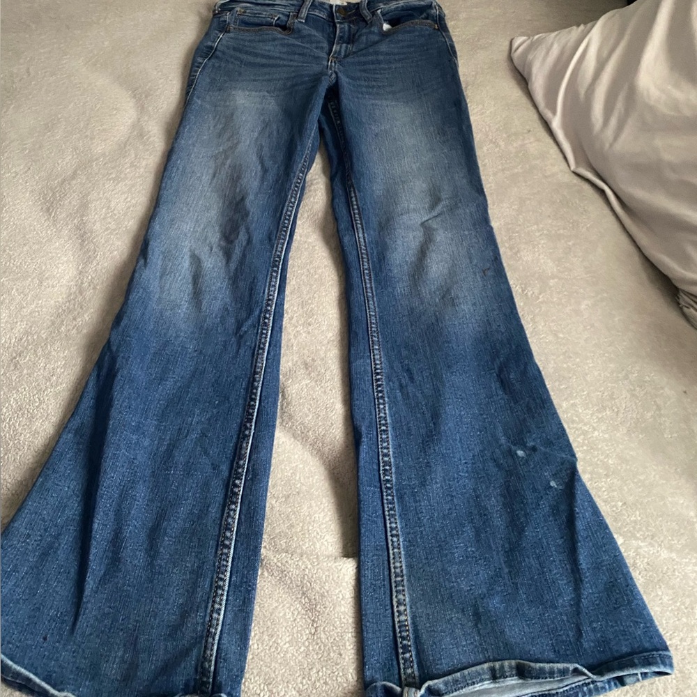 Hollister curvy mis-rise boot
